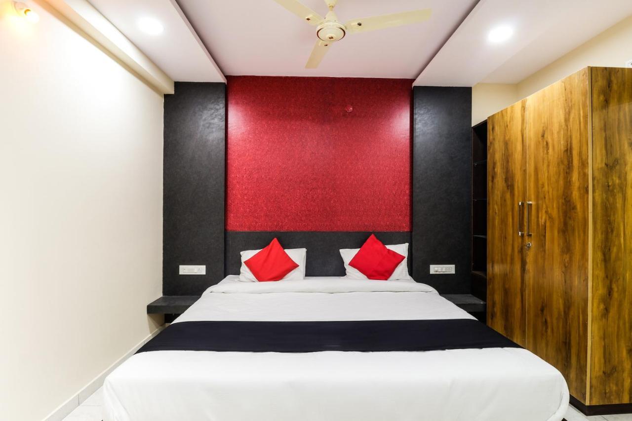 Capital O N R Residency Hotel Yelahanka Buitenkant foto