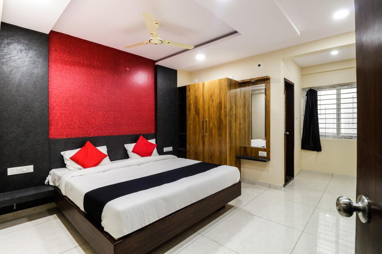 Capital O N R Residency Hotel Yelahanka Buitenkant foto